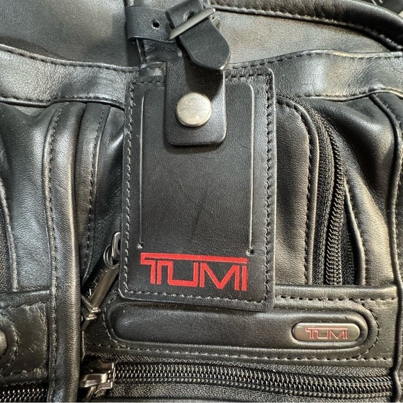 Tumi Black Genuine Leather Briefcase Bag - Picture 14 of 15